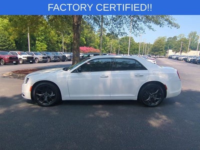 2023 Chrysler 300 Touring