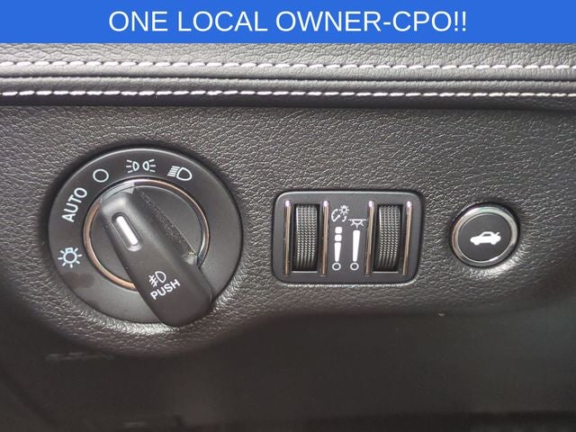 2023 Chrysler 300 300C