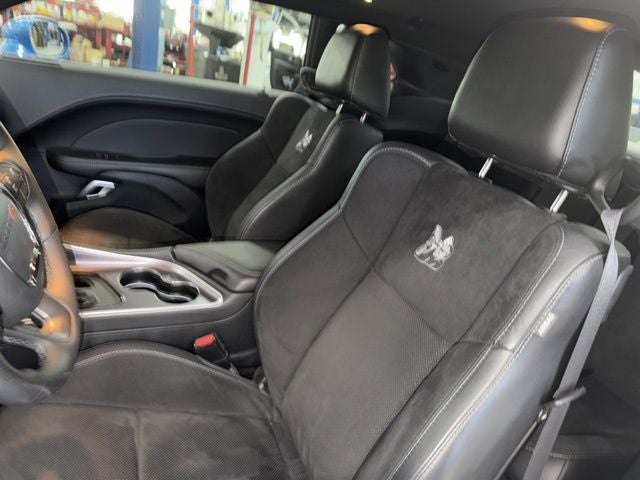2018 Dodge Challenger 392 Hemi Scat Pack Shaker