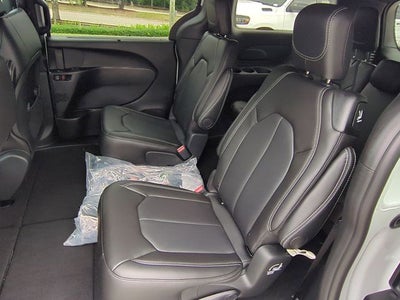 2026 Chrysler Voyager VOYAGER LX