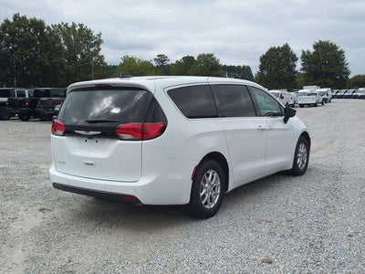 2026 Chrysler Voyager VOYAGER LX