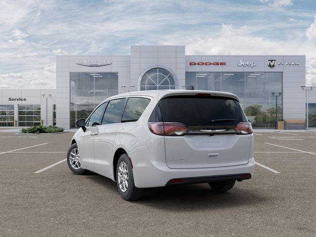 2026 Chrysler Voyager VOYAGER LX