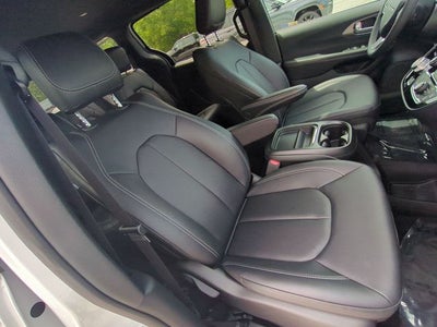 2027 Chrysler Pacifica PACIFICA LX