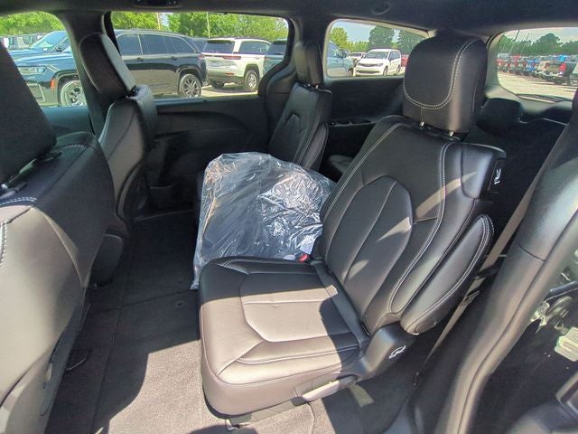 2027 Chrysler Pacifica PACIFICA LX