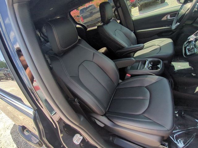 2027 Chrysler Pacifica PACIFICA LX