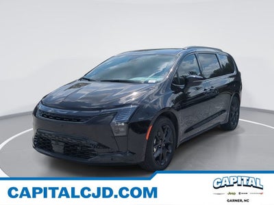 2027 Chrysler Pacifica PACIFICA LIMITED