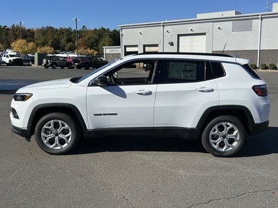 2026 Jeep Compass COMPASS LATITUDE 4X4