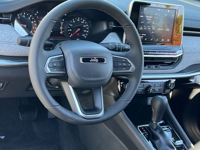 2026 Jeep Compass COMPASS LATITUDE 4X4