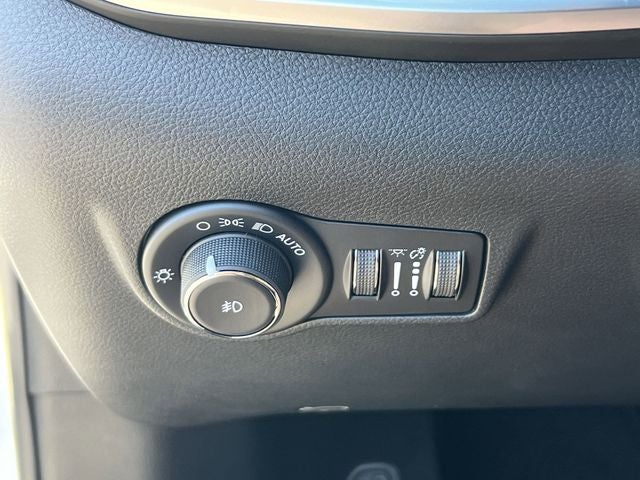 2026 Jeep Compass COMPASS LATITUDE 4X4