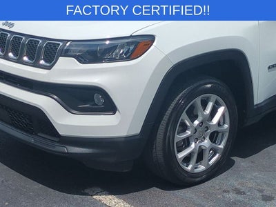 2023 Jeep Compass Latitude Lux FWD