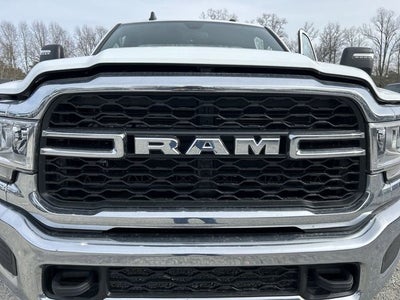 2024 RAM Ram 3500 RAM 3500 TRADESMAN REGULAR CAB 4X4 8' BOX