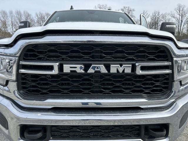 2024 RAM Ram 3500 RAM 3500 TRADESMAN REGULAR CAB 4X4 8' BOX