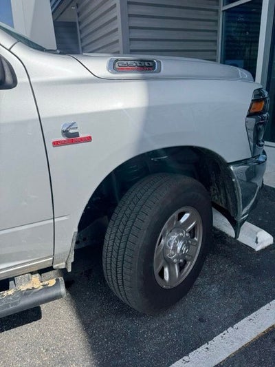 2025 RAM 2500 Tradesman Crew Cab 4x4 6'4' Box