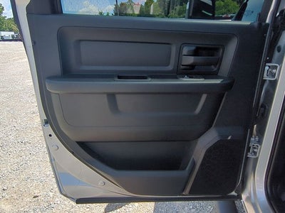 2026 RAM Ram 2500 RAM 2500 BLACK EXPRESS CREW CAB 4X4 6'4' BOX