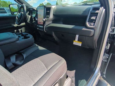 2026 RAM Ram 2500 RAM 2500 BLACK EXPRESS CREW CAB 4X4 6'4' BOX