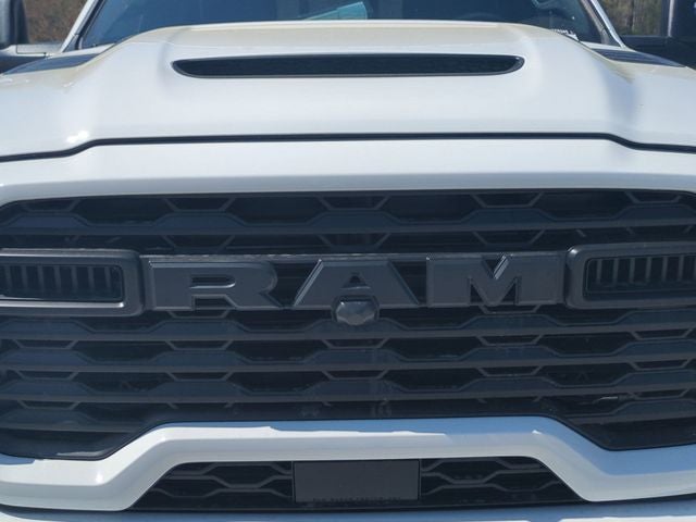 2026 RAM Ram 2500 RAM 2500 BLACK EXPRESS CREW CAB 4X4 6'4' BOX