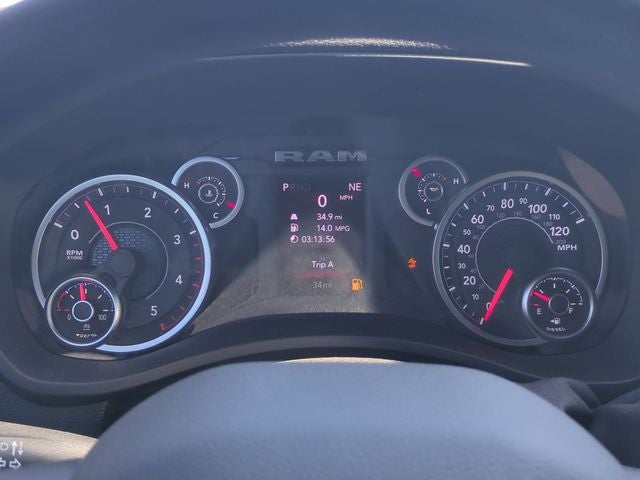 2026 RAM Ram 2500 RAM 2500 BLACK EXPRESS CREW CAB 4X4 6'4' BOX