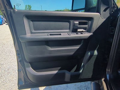 2026 RAM Ram 2500 RAM 2500 BLACK EXPRESS CREW CAB 4X4 6'4' BOX