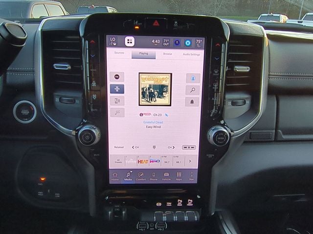 2026 RAM Ram 2500 RAM 2500 LARAMIE CREW CAB 4X4 6'4' BOX