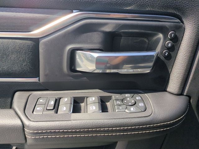 2025 RAM 2500 Laramie Crew Cab 4x4 6'4' Box