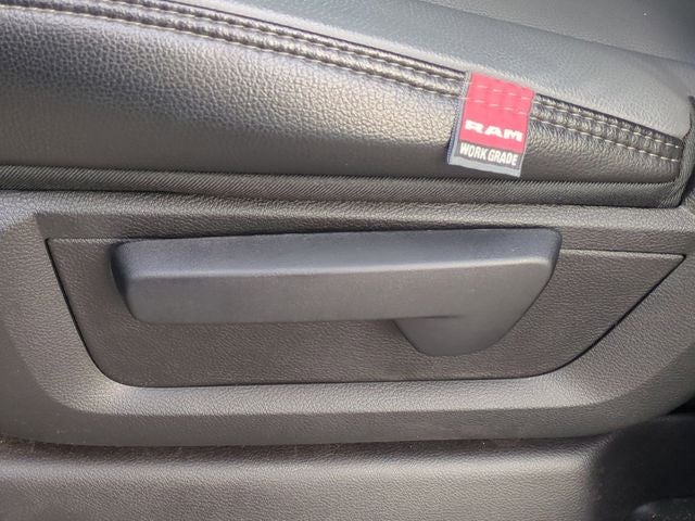 2026 RAM Ram 2500 RAM 2500 TRADESMAN CREW CAB 4X4 8' BOX