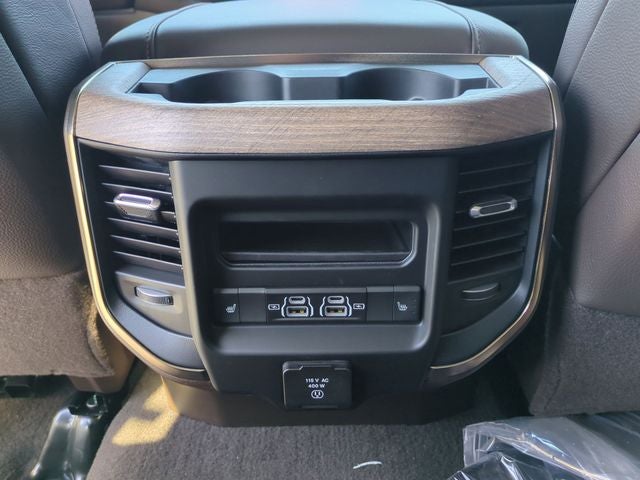 2026 RAM Ram 2500 RAM 2500 LIMITED LONGHORN CREW CAB 4X4 6'4' BOX