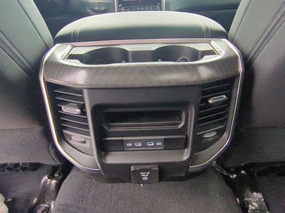 2026 RAM 3500 RAM 3500 BIG HORN CREW CAB 4X4 8' BOX