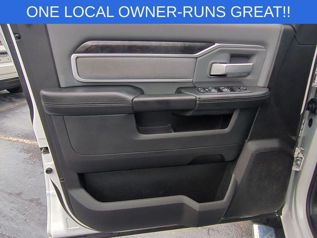 2020 RAM 3500 Big Horn Crew Cab 4x4 8' Box