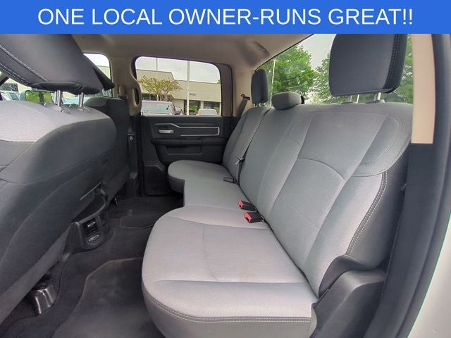 2020 RAM 3500 Big Horn Crew Cab 4x4 8' Box