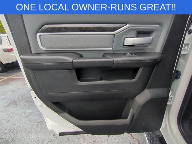 2020 RAM 3500 Big Horn Crew Cab 4x4 8' Box