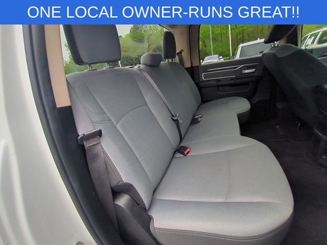 2020 RAM 3500 Big Horn Crew Cab 4x4 8' Box