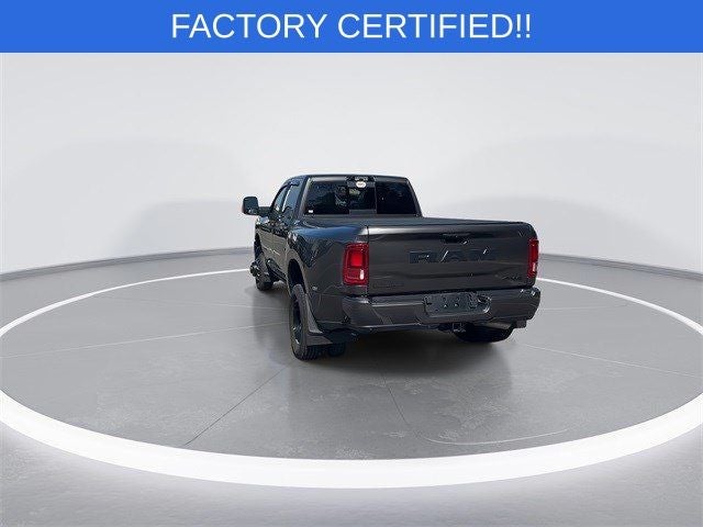 2025 RAM 3500 Laramie Crew Cab 4x4 8' Box