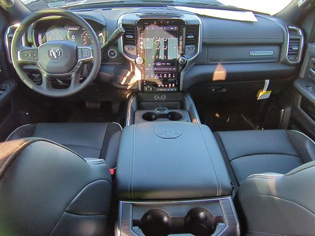 2026 RAM Ram 3500 RAM 3500 LARAMIE CREW CAB 4X4 8' BOX