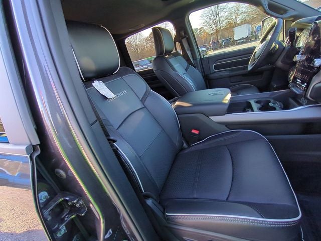 2026 RAM Ram 3500 RAM 3500 LARAMIE CREW CAB 4X4 8' BOX