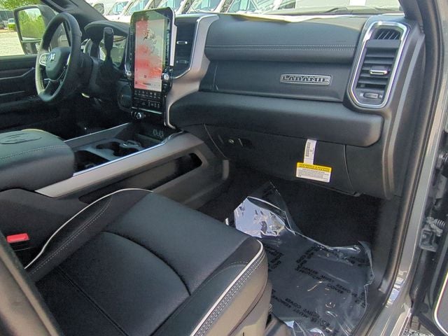 2026 RAM Ram 3500 RAM 3500 LARAMIE CREW CAB 4X4 8' BOX