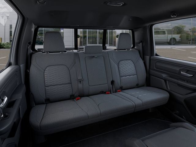 2026 RAM Ram 1500 RAM 1500 EXPRESS CREW CAB 4X2 5'7' BOX