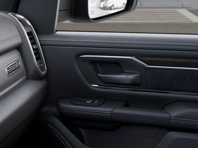 2026 RAM Ram 1500 RAM 1500 LARAMIE CREW CAB 4X2 5'7' BOX