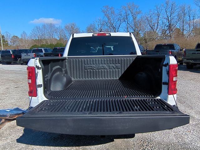 2025 RAM Ram 1500 RAM 1500 BIG HORN CREW CAB 4X4 5'7' BOX