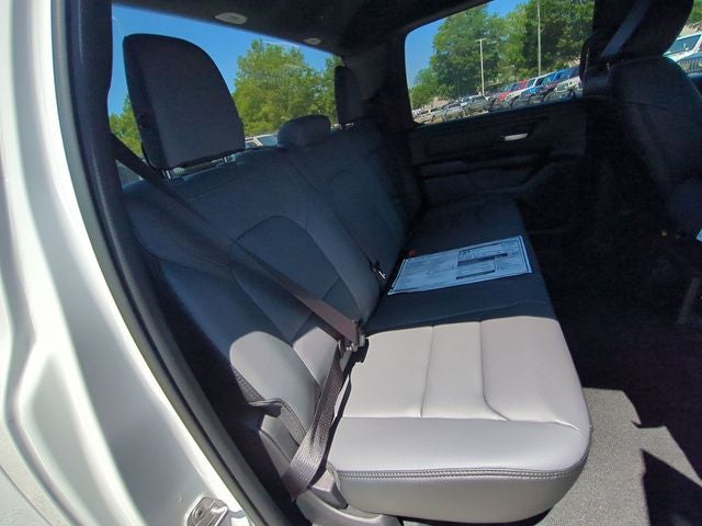 2026 RAM Ram 1500 RAM 1500 TRADESMAN CREW CAB 4X4 5'7' BOX