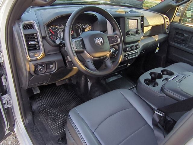 2024 RAM 2500 Tradesman Crew Cab 4x2 6'4' Box
