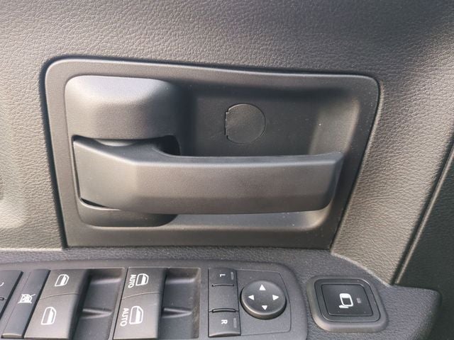 2024 RAM 2500 Tradesman Crew Cab 4x2 6'4' Box