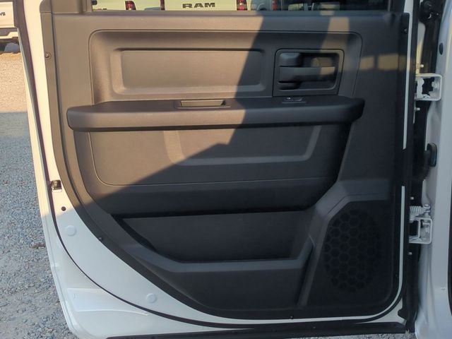 2024 RAM 2500 Tradesman Crew Cab 4x2 6'4' Box