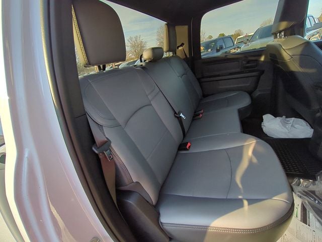 2024 RAM 2500 Tradesman Crew Cab 4x2 6'4' Box