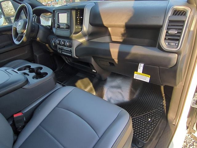 2024 RAM 2500 Tradesman Crew Cab 4x2 6'4' Box