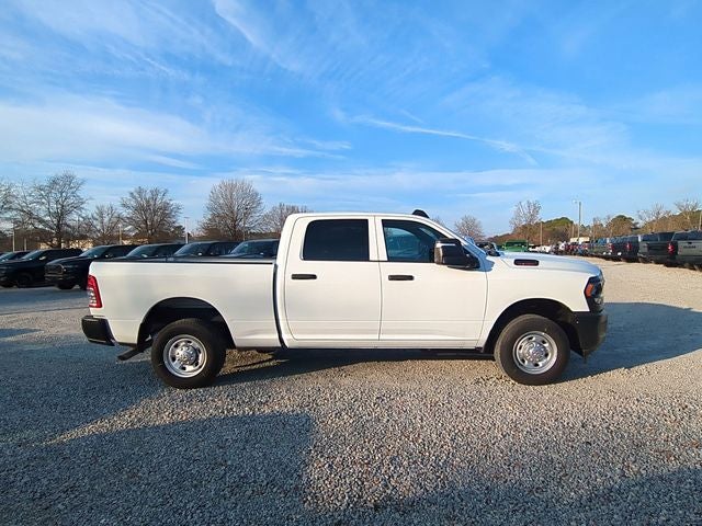 2024 RAM 2500 Tradesman Crew Cab 4x2 6'4' Box