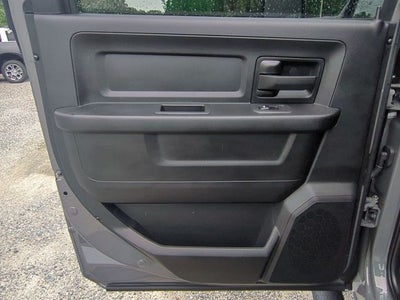 2026 RAM 2500 RAM 2500 BLACK EXPRESS CREW CAB 4X4 6'4' BOX