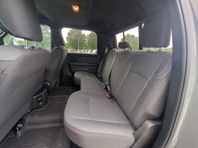 2026 RAM 2500 RAM 2500 BLACK EXPRESS CREW CAB 4X4 6'4' BOX