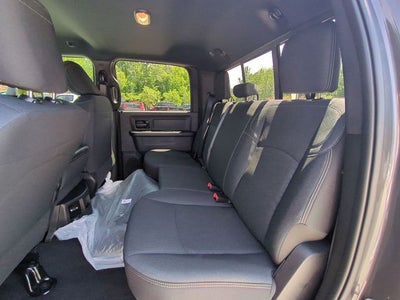 2026 RAM Ram 2500 RAM 2500 BLACK EXPRESS CREW CAB 4X4 6'4' BOX