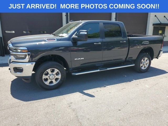 2026 RAM 2500 Big Horn Crew Cab 4x4 6'4' Box