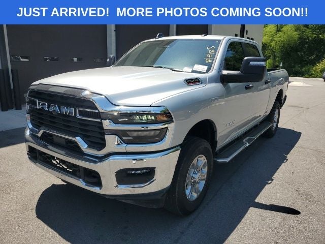 2026 RAM 2500 Big Horn Crew Cab 4x4 6'4' Box